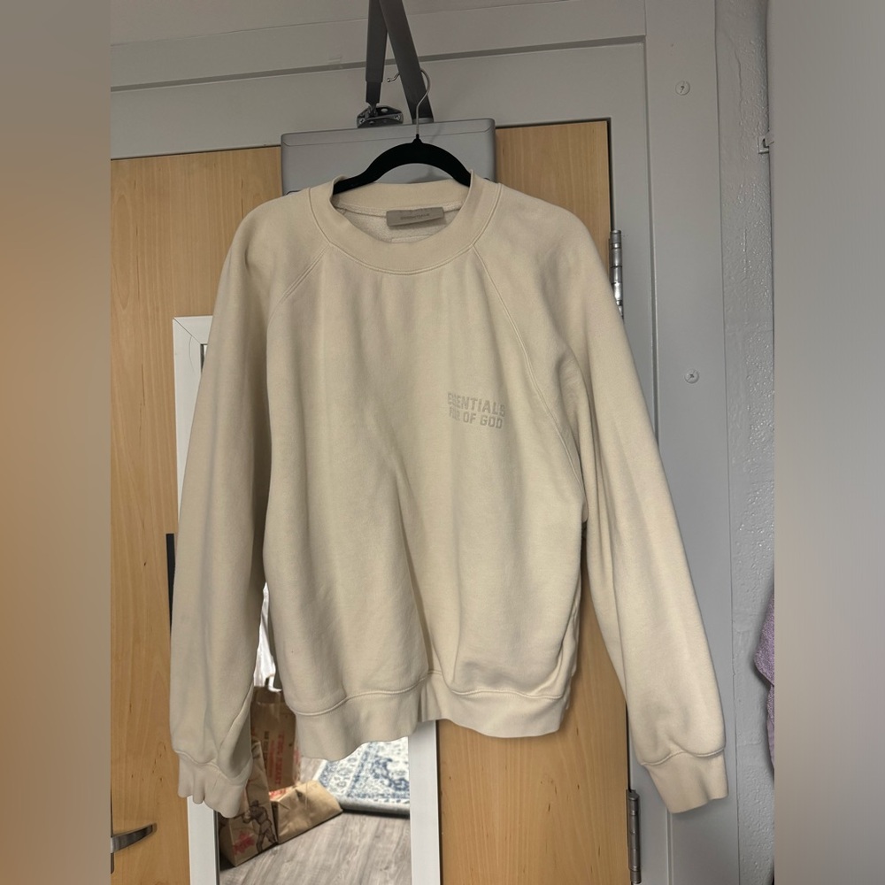 Essentials Crewneck